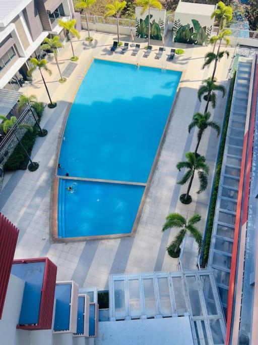 Perfect Accommodation For You In Levels Burbank Manila Exterior photo
